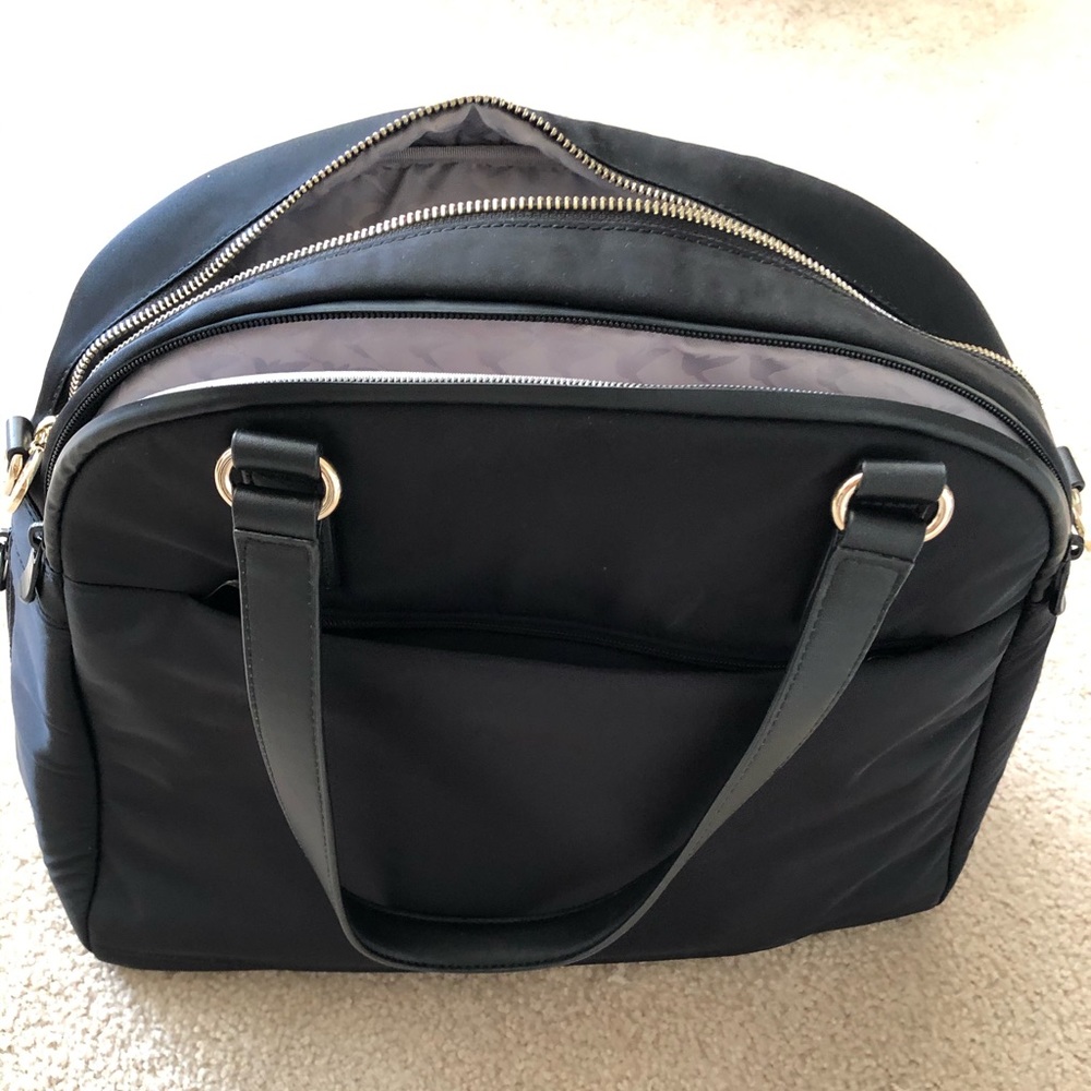 Like new Lo & Sons O.M.G. Bag in Black